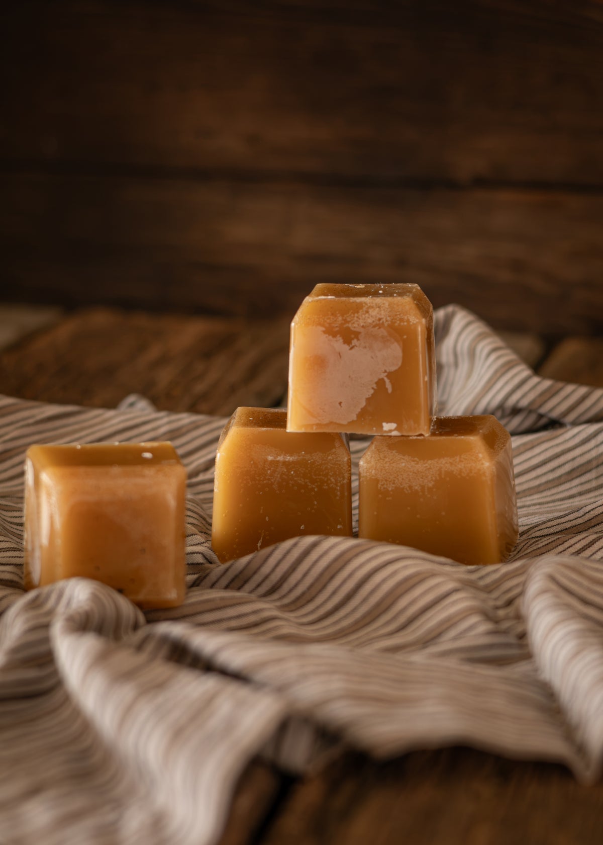 UNFILTERED - MOULDED | PURE TASMANIAN BEESWAX