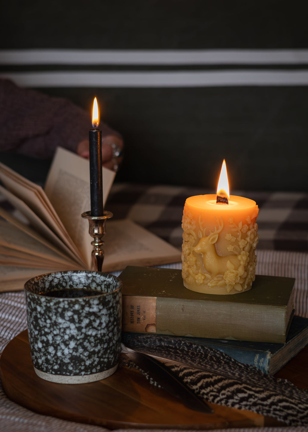 DEER IN THE FLOWERS | TASMANIAN BEESWAX CANDLE