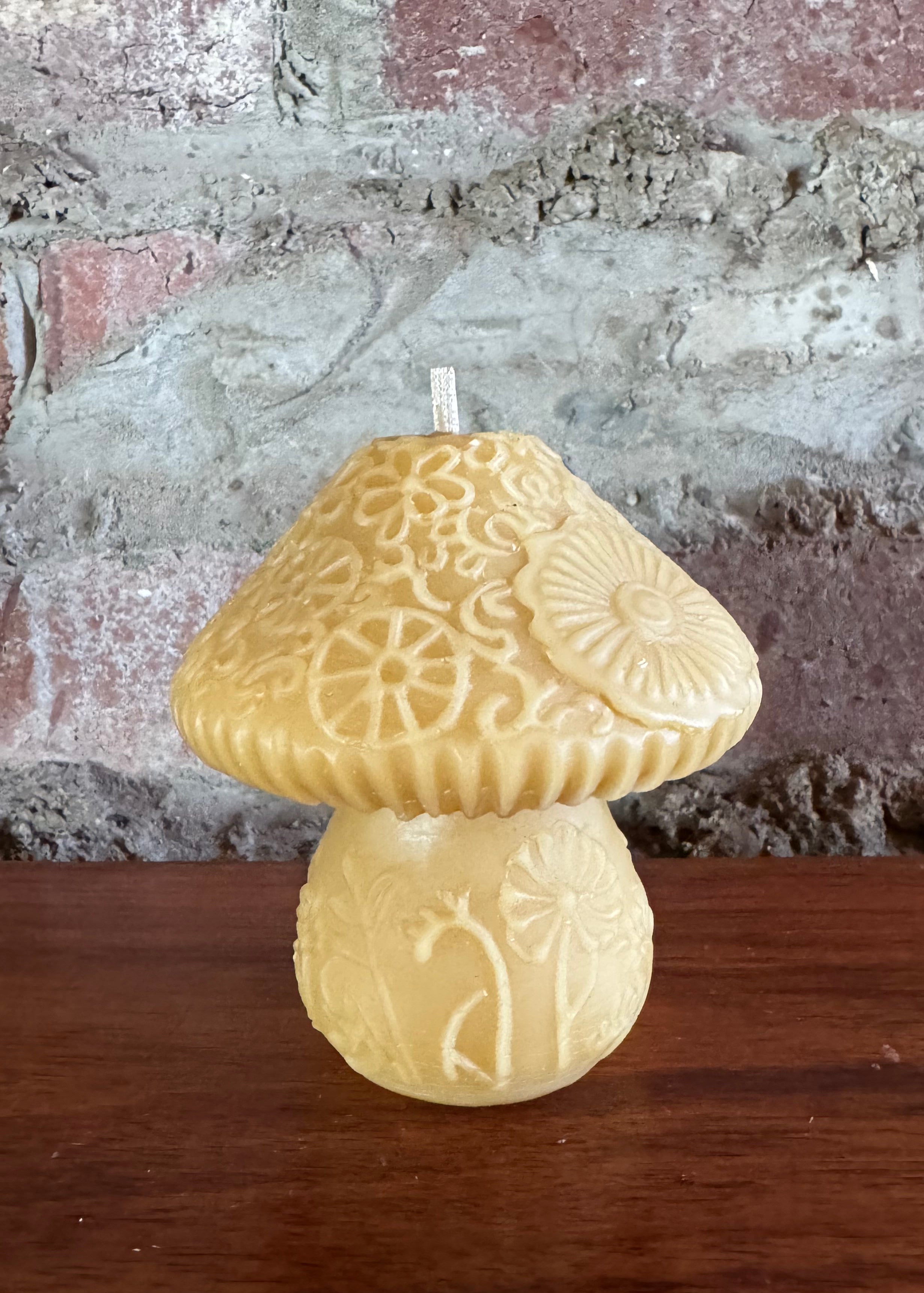 MUSHROOM | TASMANIAN BEESWAX CANDLE