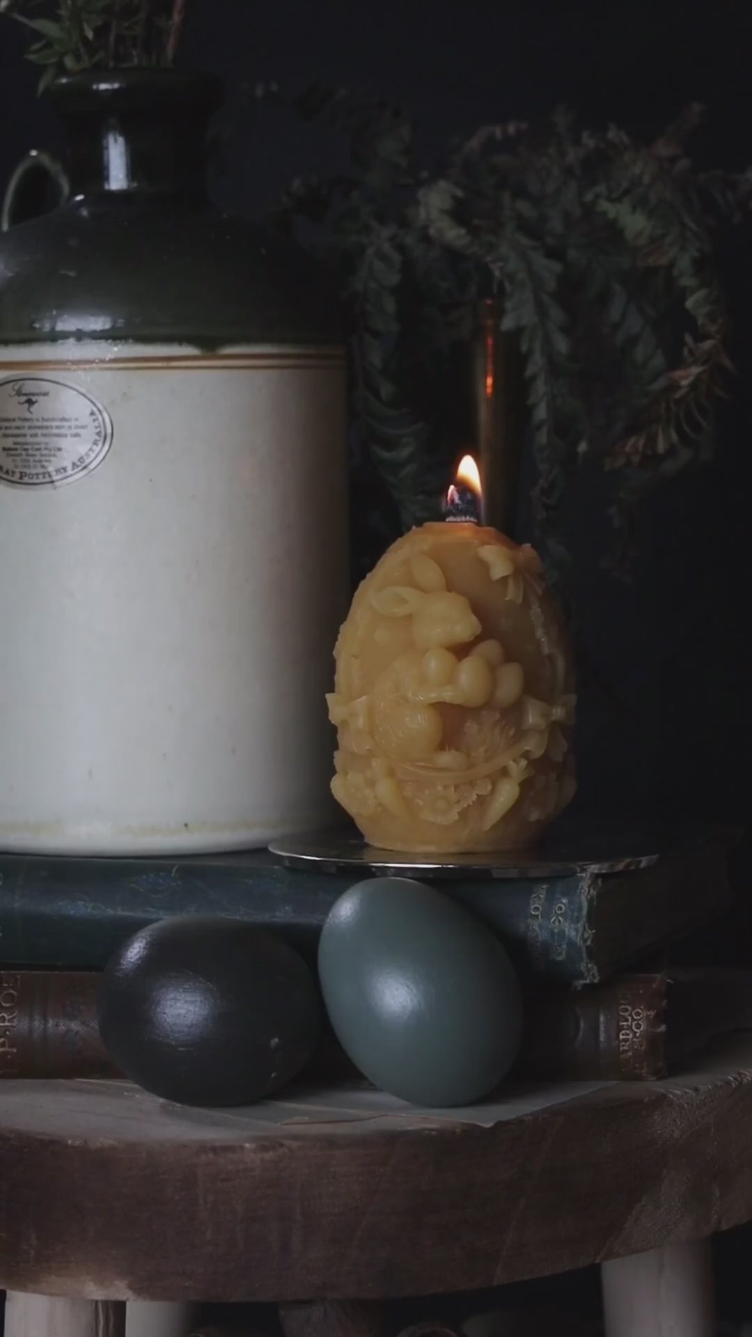 EASTER BUNNY EMBRACING BABY BUNNY | TASMANIAN BEESWAX CANDLE